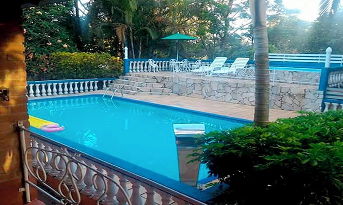 Aluminio House | Great farm close to São Paulo for your leisure safe and cozy place