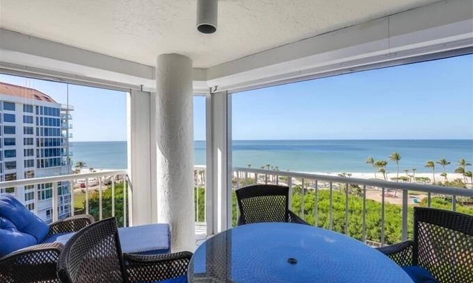 Park Shore Condo | Great Gulf views from this 8th floor condo - WS0801