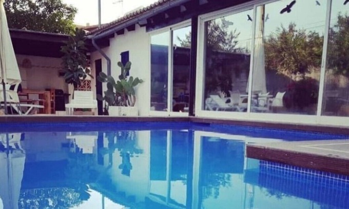Son Servera House | Great holiday home near the beach with a private, heatable pool