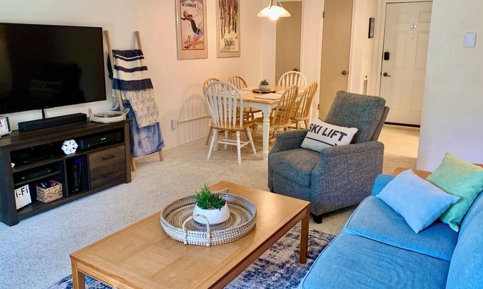 Steamboat Springs Condo | Great LOCATION-VIEWS-RELAX-HOT TUB-WALK OR BUS TO LIFTS-Sleep 5- 2BR/2Bath Condo