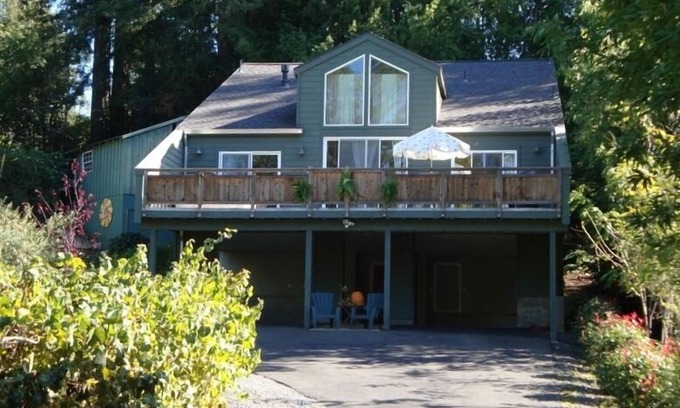 Guerneville House | GREAT LOCATION Private+Spacious-2block to Town/River/Beach+SPA+Tennis/Kid Park