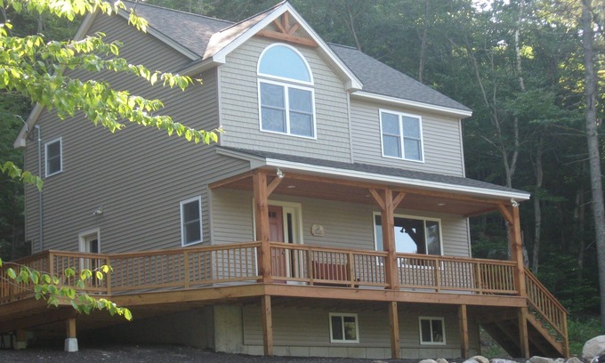 Bartlett House | Great Mountain Home with scenic views of Attitash and near Storyland