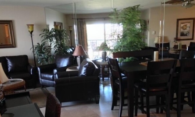 Hollywood Condo | Great New Rates!! Book Your Stay Today!