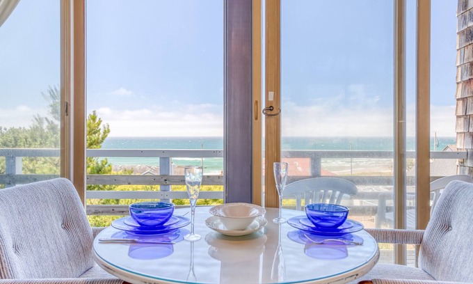Roads End House | Great Ocean Views, Easy Beach Access Nearby, Beautiful Natural Surroundings