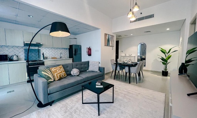 Dubai Apartment | Green community - Tennis, streetball - 15 mins sea