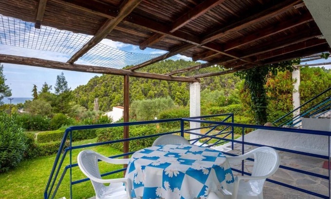 Kassandra House | GREEN EDEN HOLIDAY HOME NEAR THE BEACH
