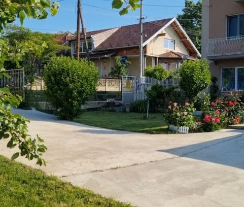 Nisava District Apartment | Green Village Life