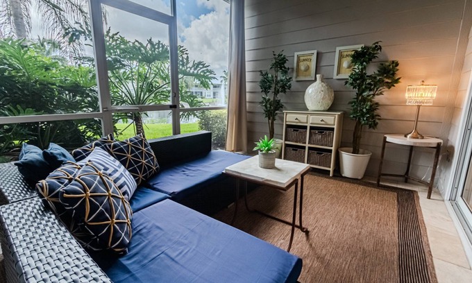Naples Condo | Greenlinks/Lely Condo-1st flr,end unit,Bldg.100/3BR,3BA ensuites/Upscale,Newly Renovated w/lk view