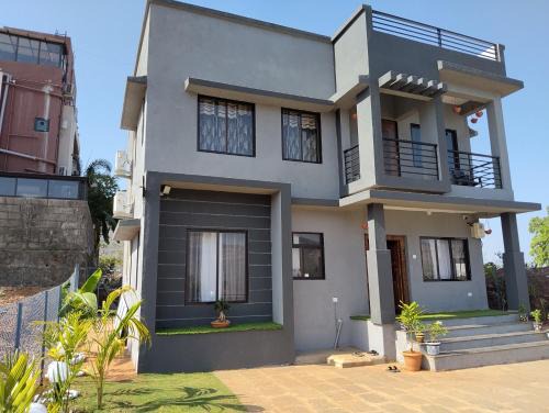 Karjat Villa | Grey Magic Villa