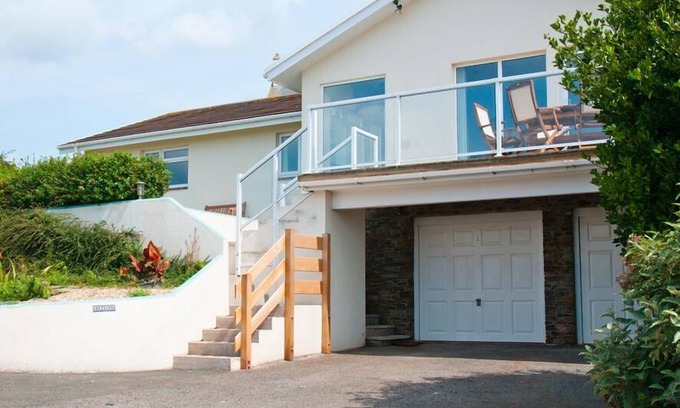 Hope-Cove Cottage | GREYSTONE, pet friendly, country holiday cottage in Hope Cove