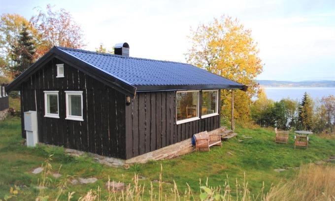 Leksvik Cabin | Grindaplassen
