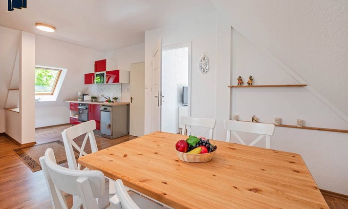 Ahlbeck Apartment | Großzügige Ferienwohnung in Ahlbeck in Zentraler Lage für max 4 Personen