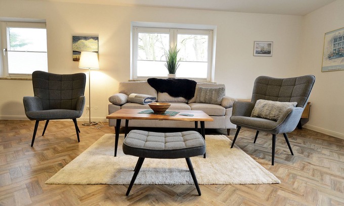 Holte-Spangen Apartment | Großzügige Ferienwohnung auf dem Eschenhof im Reiterdorf Cuxhaven, Holte-spangen