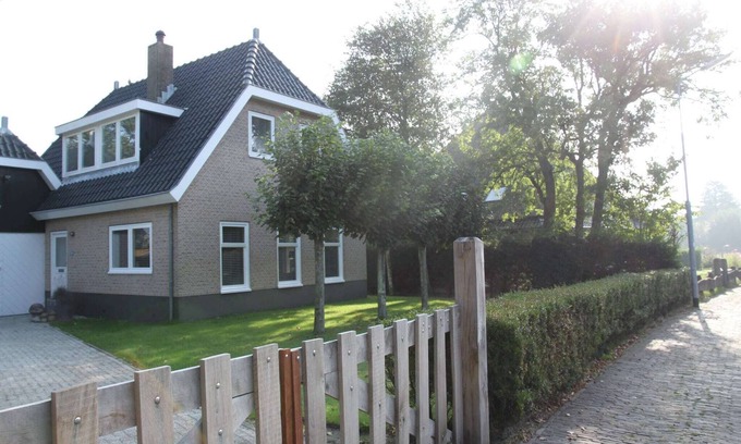 Groet Villa | Groet Villa Stay with Garden Views