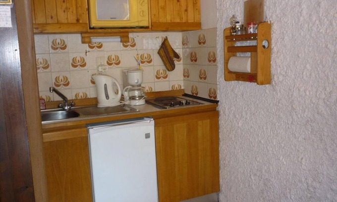 Pralognan-la-Vanoise Apartment | Ground floor, terrace, tv, 23m², Pralognan-la-Vanoise