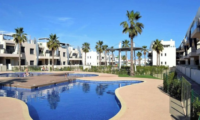Pueblo Latino Apartment | Ground floor apartment in Pilar de la Horadada - Mil Palmeras Beach