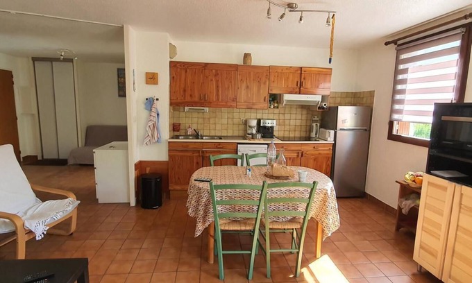 La Salle-les-Alpes Apartment | Ground floor, terrace, tv, 65m², Serre Chevalier