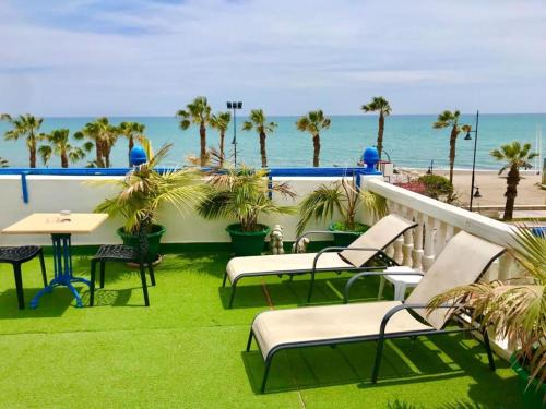 Torremolinos House | Guadalupe Cozy Inns