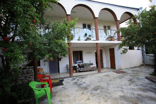 Vake-Saburtalo House | Guest House In Tbilisi