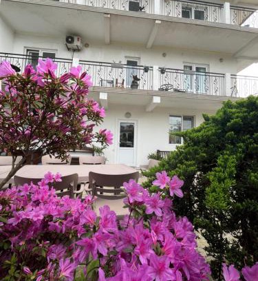 Khelvachauri House | Guest house Junona