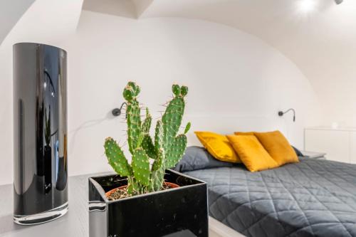 Borgo-Sanzio Apartment | GuestHost - Central and Bright Apartment Catania