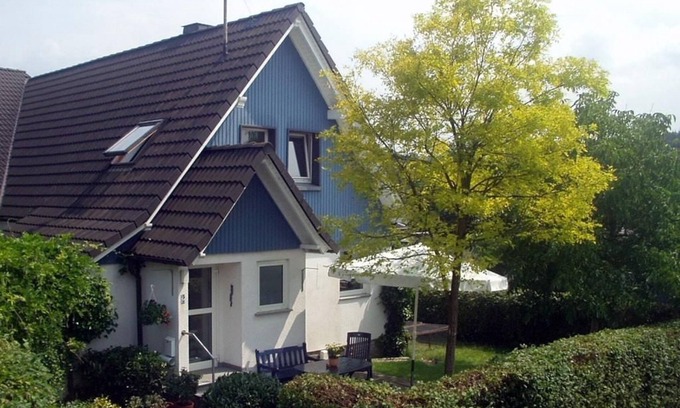 Hachenburg Apartment | Guesthouse Christine - 6-bed vacation home
