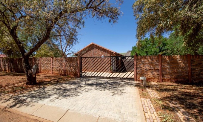 Klerksdorp House | Guesthouse@Spekboom
