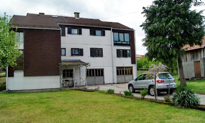 Drvar Apartment | Guesthouse Trikic