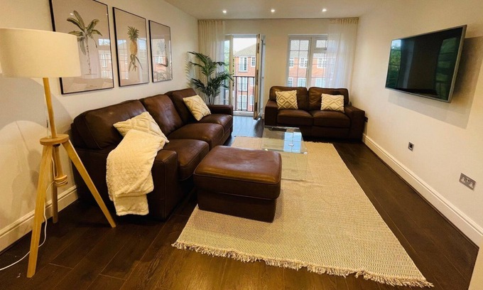 Ealing Broadway Apartment | GuestReady - Charming nest in Ealing