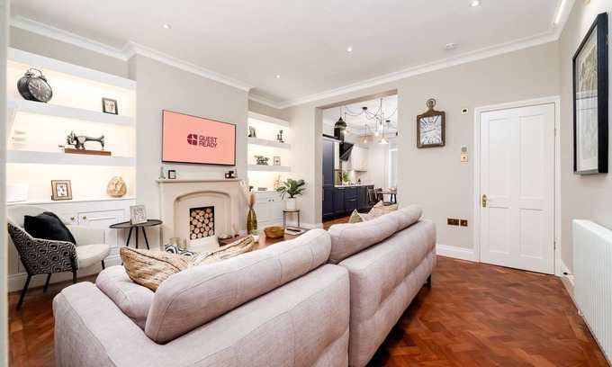Pimlico Apartment | GuestReady – Elegant 3BR Near Victoria Station