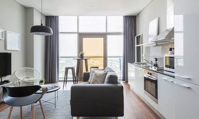 DIFC Apartment | GuestReady Holiday Homes - The Yellow Door