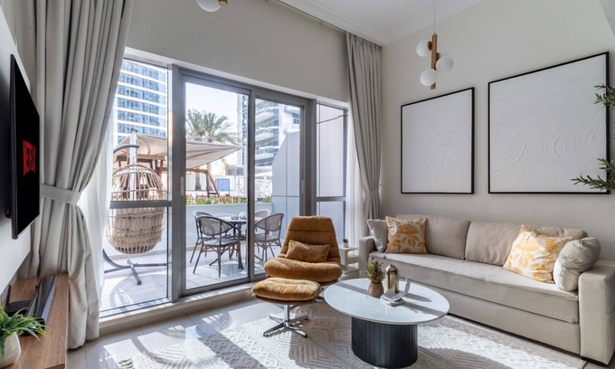 Dubai Marina Apartment | GuestReady - Marina Views | Bay Central Tower