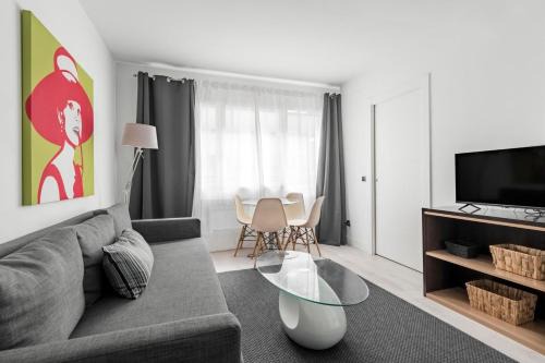 Recoletos Apartment | GuestReady- Modern Aparthotel in Salamanca -Madrid