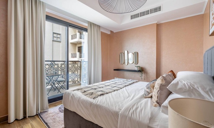 Jadaf Apartment | GuestReady - Oasis paradise at Riah Tower