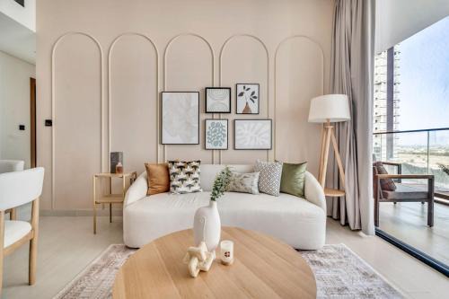 Jumeirah Village Circle Apartment | GuestReady - Prestigious haven in JVC