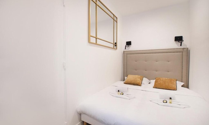 Quartier de la Porte-Saint-Denis Apartment | GuestReady - Studio with Jacuzzi in the 10 th