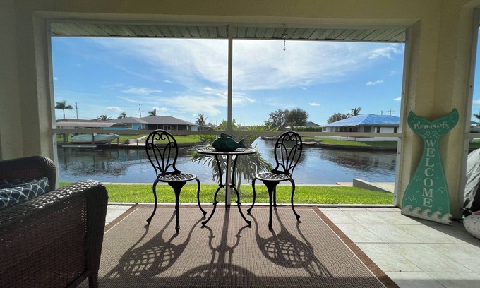 Caloosahatchee House | Gulf Access Waterfront Large One or Two Bedroom In Law Suite