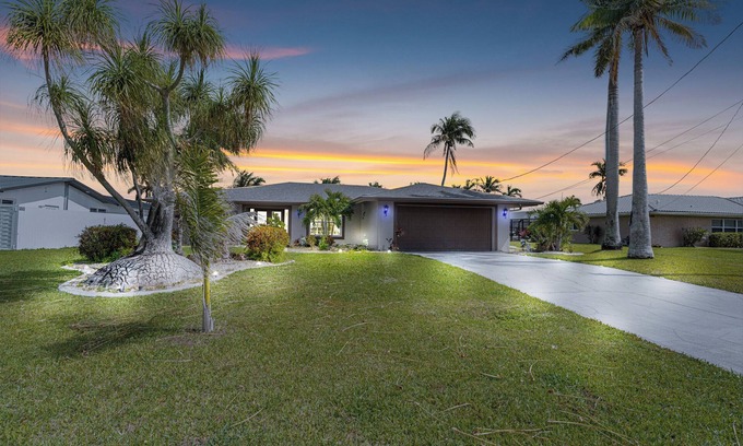 Caloosahatchee House | Gulf Breeze Haven