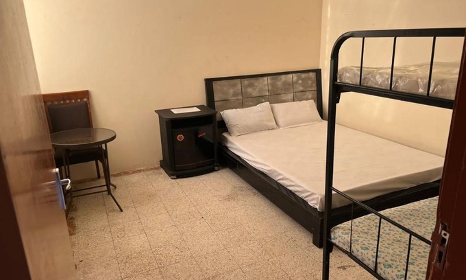 Al Majaz Bed & Breakfast | Gulf building, homestay