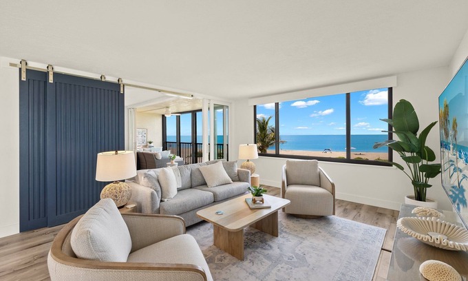 Sanibel Condo | GULF FRONT Loggerhead Cay unit 513, professional decor!