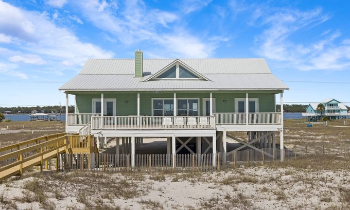Gulf Shores House | Gulf Front with Private Walkway to the Beach. Mimi's Hideout formerly Rolling Tide II by Kaiser.