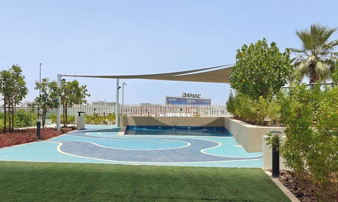 Dubai Apartment | Gulf Gate Near Golf Club Parks & Pool