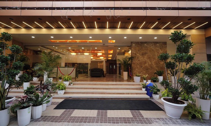 Maharana Pratap Nagar Hotel | Guru kripa residency