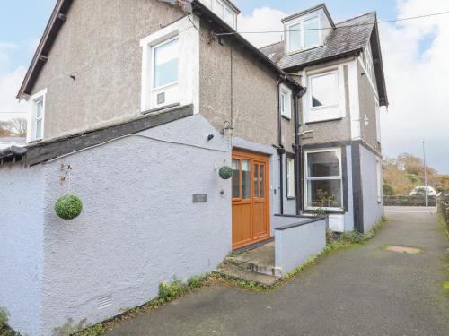 Borth-y-Gest Apartment | Gweldon - Anchor Deck