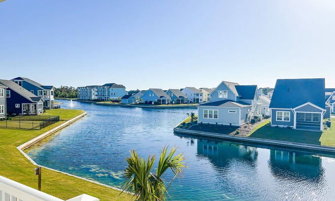 Morehead City House | Gypsea Soul of Beaufort- Beautiful home on Traders Lake in the heart of Beaufort