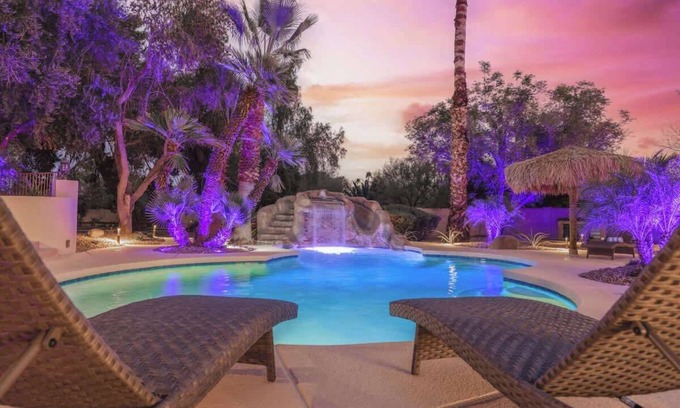 North Scottsdale House | HÓZHÓ on Paradise Palms |Pool|Pickleball|Slide