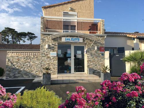 Saint-Palais-sur-Mer Hotel | Hôtel Résidence Les Flots