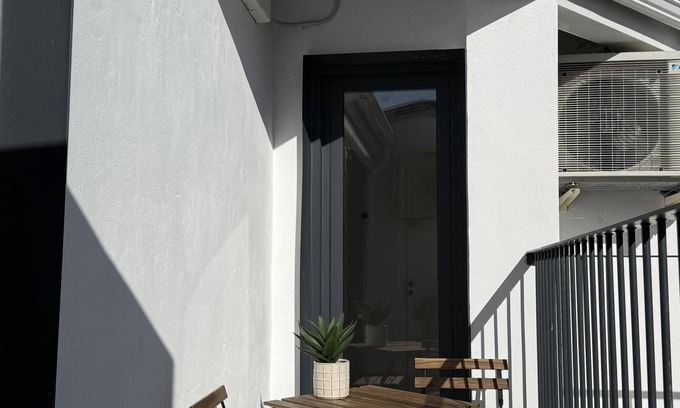 La Goleta Apartment | H2M Postigo Duplex terrace 2 baths , Smart TV,Oven