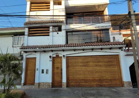 Ica House | Habitación Privada con Entrada Independiente