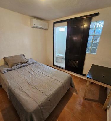 Downtown Cancun House | Habitacion con Baño Privado Excelente Ubicación
